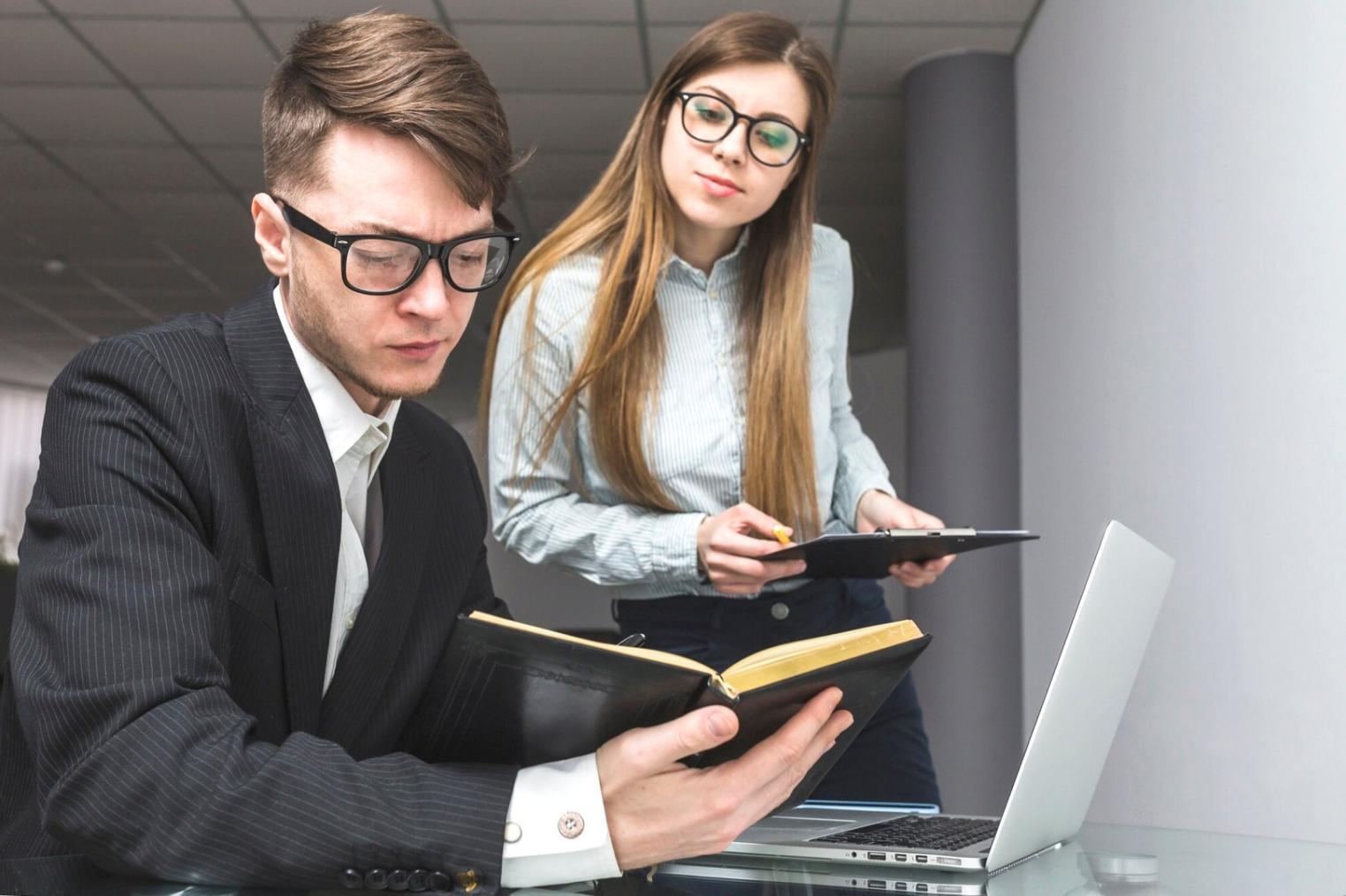 Análisis de tendencias económicas y planificación financiera